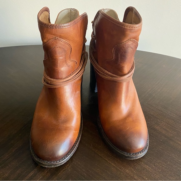 Freebird by Steven Shoes - Freebird “Casey” ankle boots